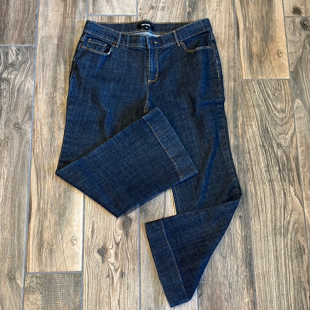 💙 Daisy Fuentes Capri Jeans